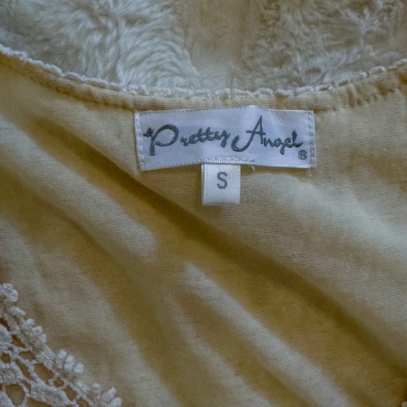 Pretty Angel Lace Dress - Picture 4 of 8